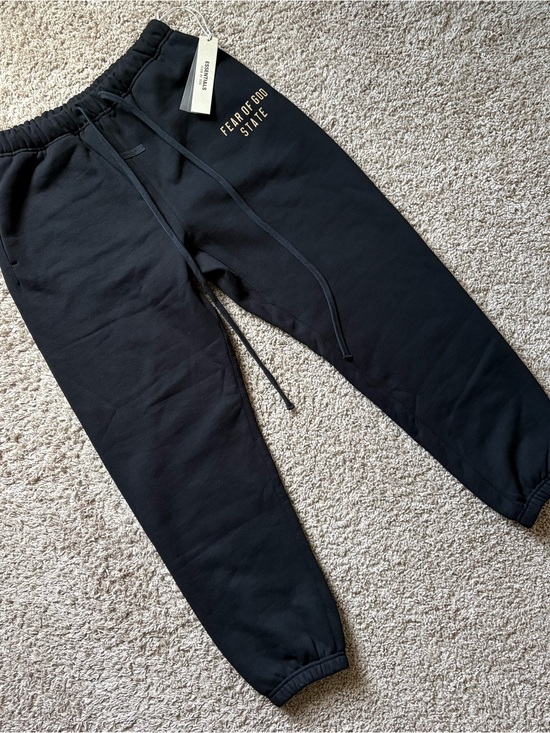 Fear of God Other - NWT Fear of God Essentials Heavy Fleece Sweatpant Black Small Oversized FW24